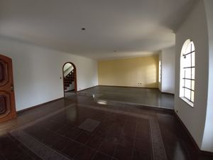 Image 4 - 921436