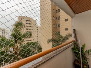 Image 4 - 921439