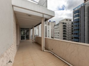 Image 5 - 921446