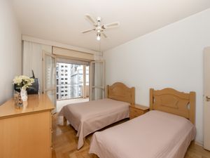 Image 35 - 921446