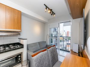 Image 6 - 921469