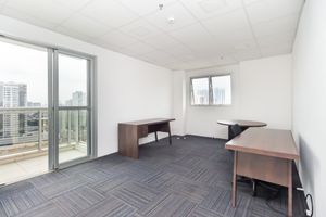 Image 3 - 921472