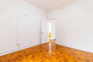 Image 37 - 921473