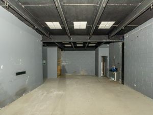 Image 35 - 921474