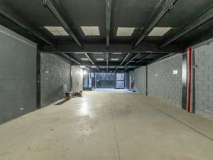 Image 36 - 921474