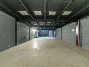 Image 33 - 921474