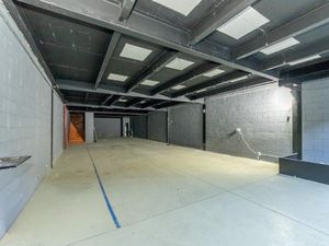 Image 38 - 921474