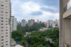 Image 35 - 921476