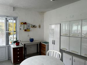 Image 10 - 921481