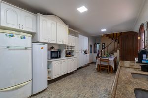 Image 23 - 921485