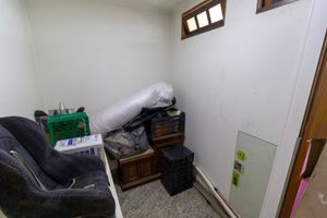 Image 33 - 921485