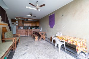 Image 38 - 921485