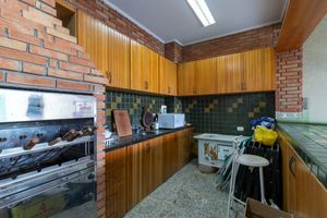 Image 44 - 921485
