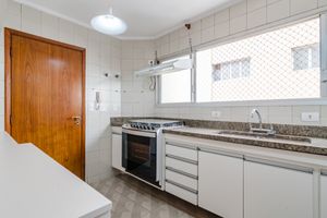 Image 19 - 921486