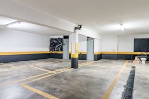 Image 63 - 921486