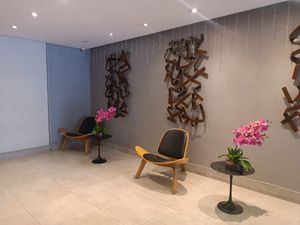 Image 21 - 921488