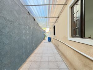 Image 35 - 921492