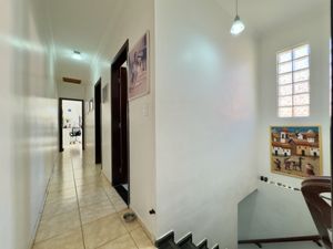 Image 37 - 921492