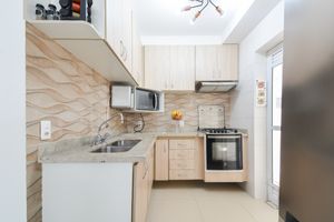 Image 31 - 921493