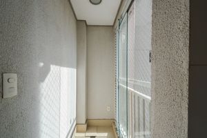 Image 38 - 921493