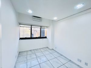 Image 4 - 921495