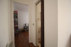 Image 38 - 921497