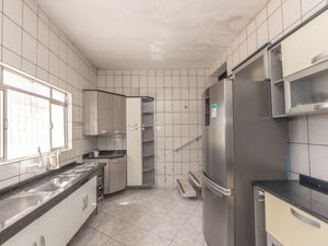 Image 4 - 921502