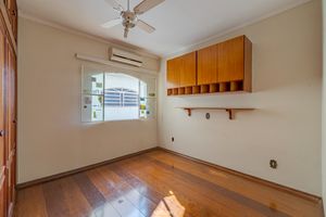 Image 23 - 921503