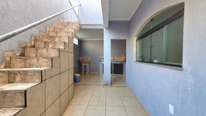Image 21 - 921507