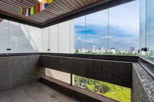 Image 8 - 921510