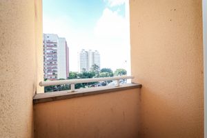 Image 14 - 921511