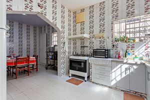 Image 7 - 921517