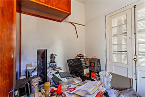 Image 30 - 921517