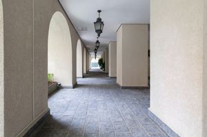Image 24 - 921525