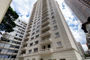 Image 35 - 921525