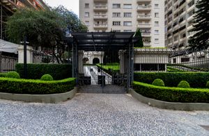 Image 39 - 921525