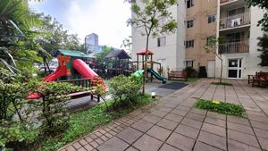 Image 49 - 921526