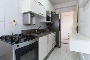 Image 12 - 921527