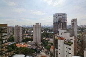 Image 26 - 921530