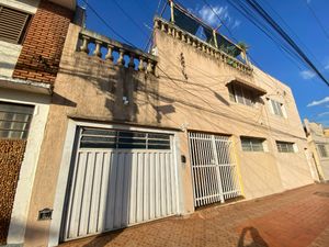 Image 3 - 921539
