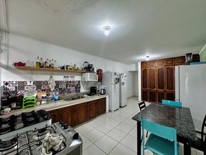 Image 55 - 921557