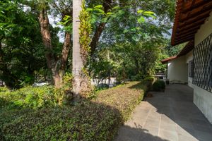 Image 41 - 921573