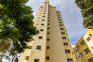 Image 30 - 921574