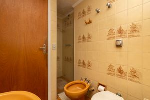 Image 13 - 921574