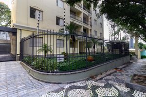 Image 33 - 921574