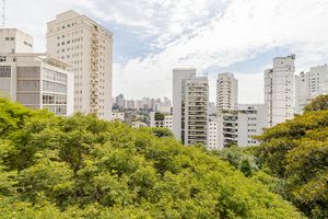 Image 36 - 921595