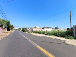 Image 3 - 921596