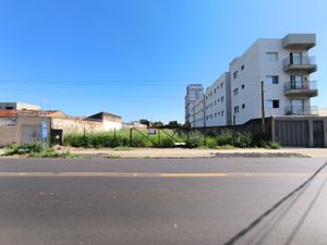 Image 11 - 921596
