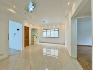 Image 3 - 921599
