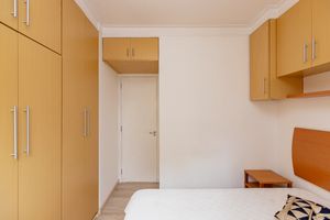 Image 19 - 921602